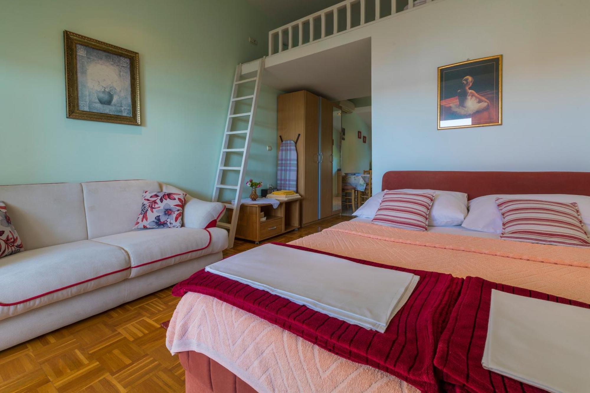 Apartments By The Sea Selce, Crikvenica - 4802 الغرفة الصورة